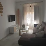 Dona Lola Corner