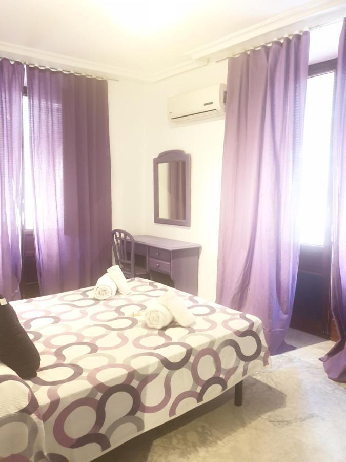 Dona Lola Corner Appartement Séville